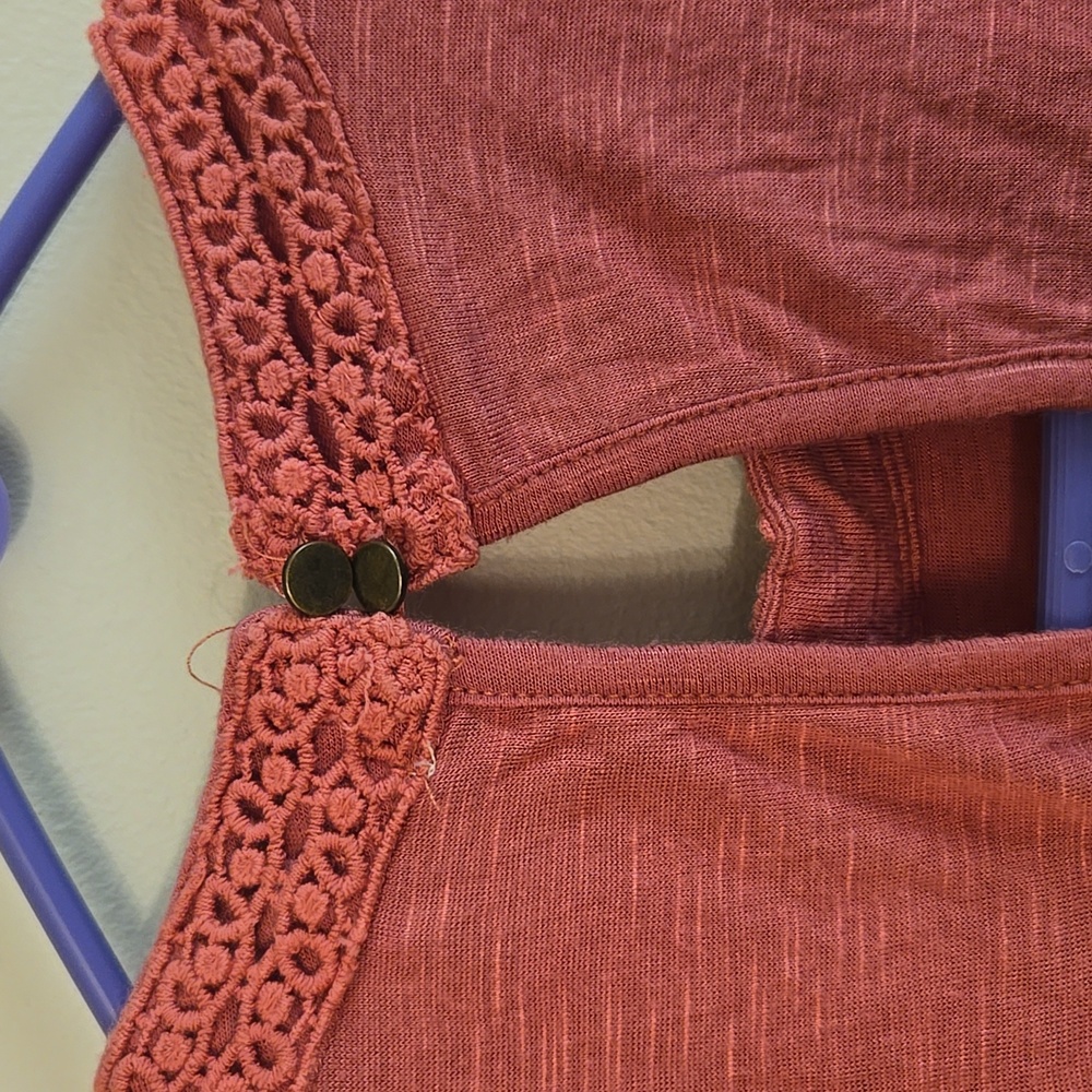 Ladies Top - Picture 6 of 10